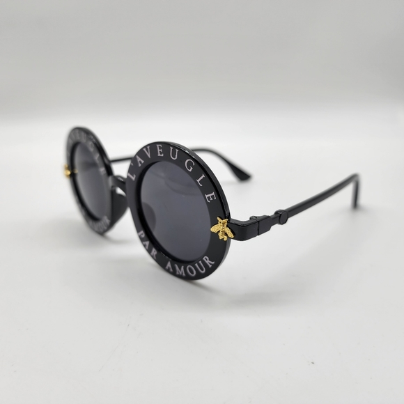 NWOT Black French 'Blind for love' Round Oversized Sunglasses - Picture 6 of 16
